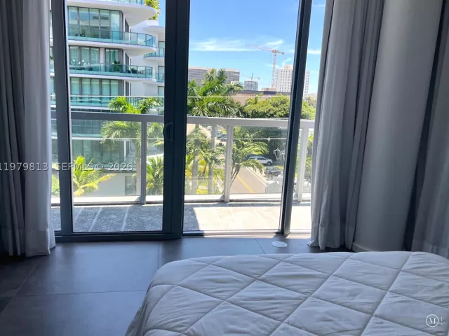 Продажа квартиры # - фото 9168375
