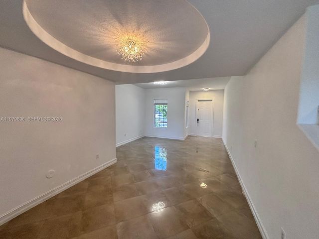 Дом в аренду по адресу 21009 NE 31st Ave 0 - фото 7515184