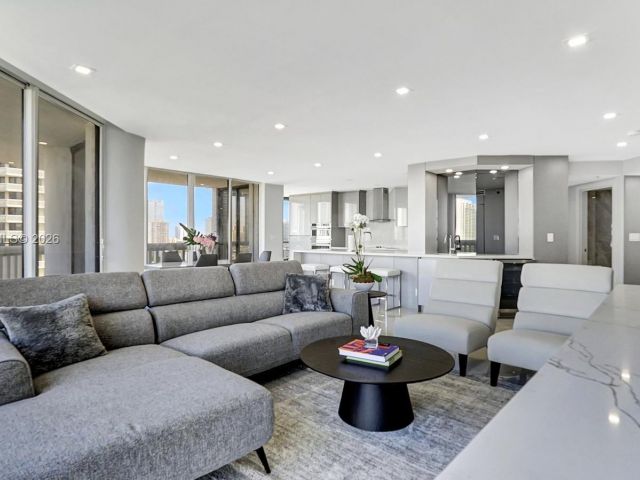 Продажа квартиры #1004 - фото 7487612