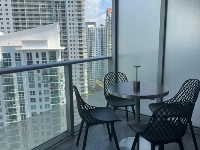 Квартира в аренду номер2512 - фото 7509801