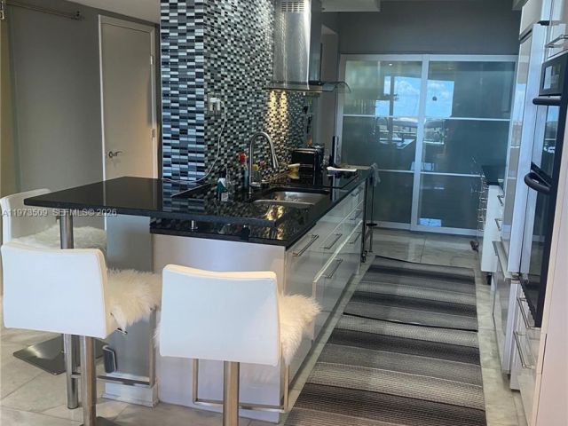 Продажа квартиры #1408 - фото 7516439