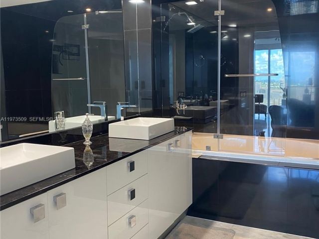 Продажа квартиры #1408 - фото 7516443