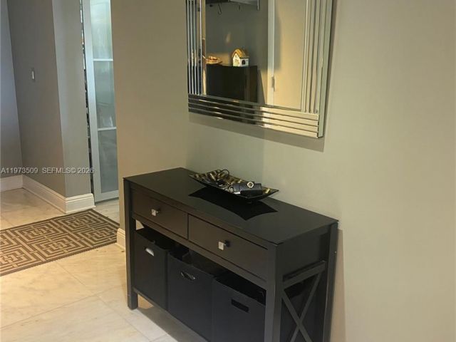 Продажа квартиры #1408 - фото 7516448