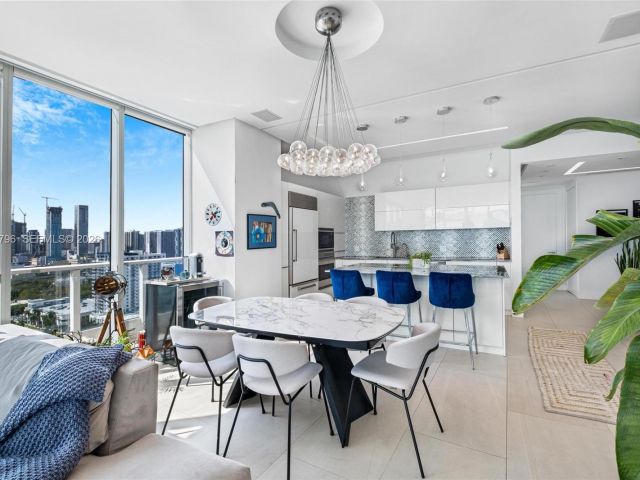 Продажа квартиры #2510 - фото 7494875