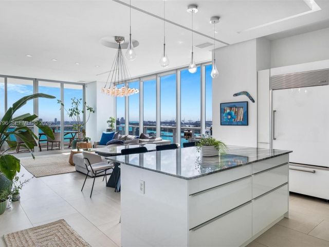 Продажа квартиры #2510 - фото 7494887