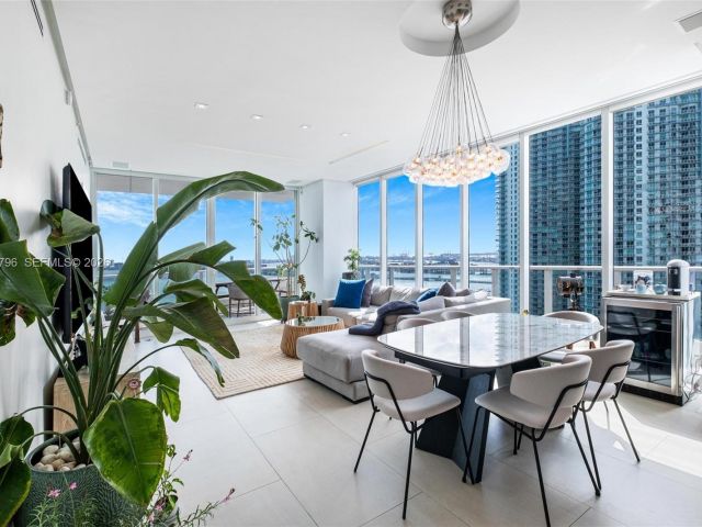 Продажа квартиры #2510 - фото 7494893