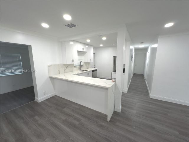 Дом в аренду по адресу 1403 Adams St 1403 - фото 7473489