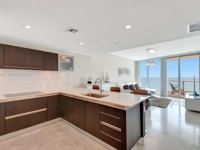 Квартира в аренду номер2006 - фото 7513825