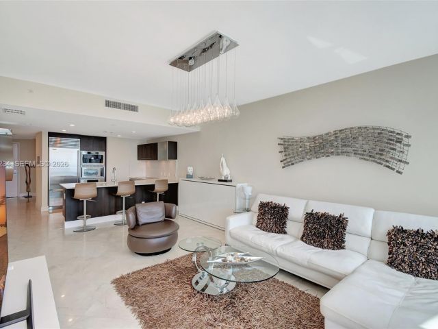 Квартира в аренду номер2006 - фото 7513827