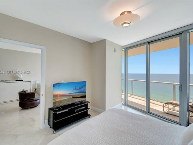 Квартира в аренду номер2006 - фото 7513831