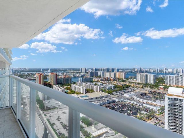 Квартира в аренду номер3803 - фото 7486597