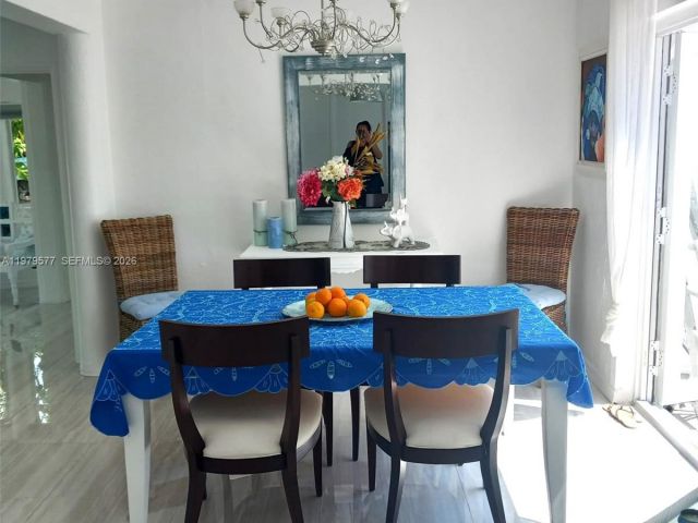 Дом в аренду по адресу 6910 Rue Notre Dame 0 - фото 7468709