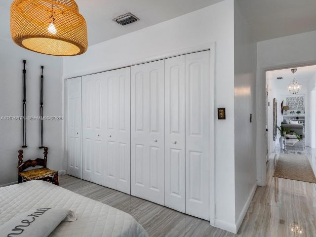 Дом в аренду по адресу 6910 Rue Notre Dame 0 - фото 7468722