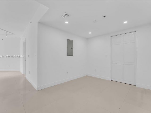 Квартира в аренду номер2006 - фото 7489530