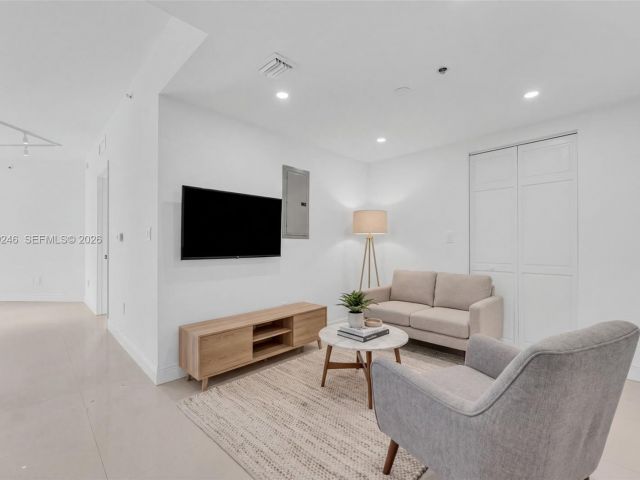 Квартира в аренду номер2006 - фото 7489532