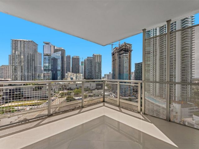 Квартира в аренду номер2006 - фото 7489534