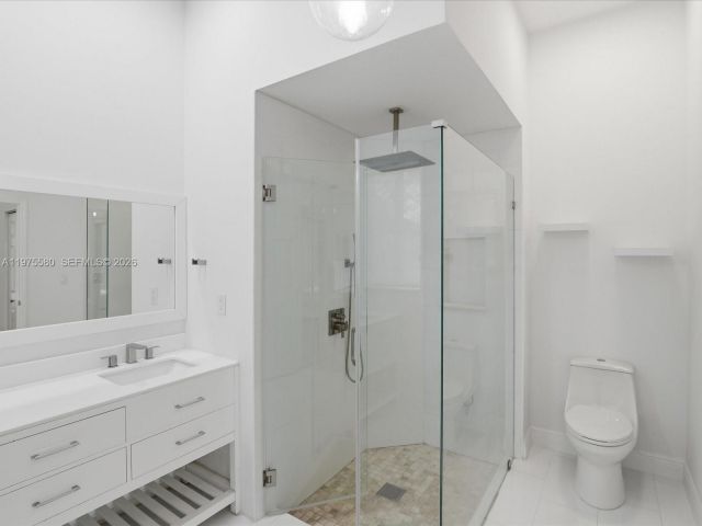 Дом в аренду по адресу 14205 NW 21st St - фото 7521873