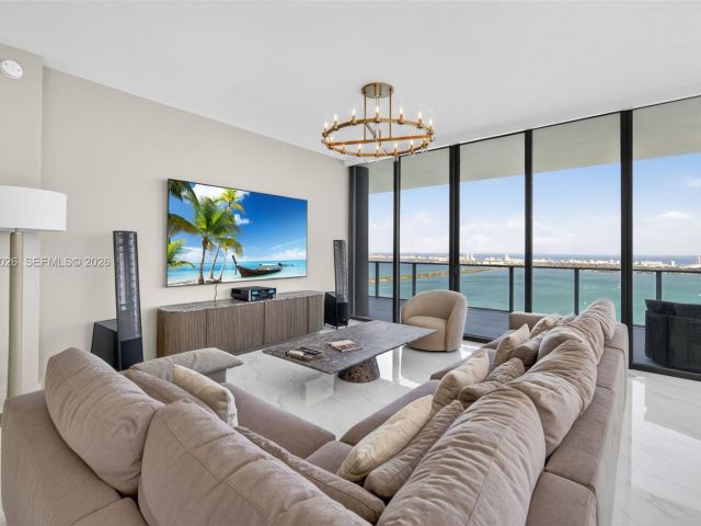 Квартира в аренду номерPH-5904 - фото 7514444