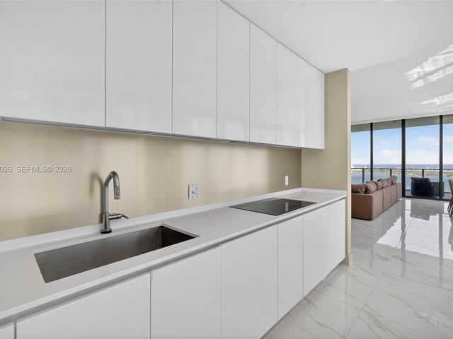 Квартира в аренду номерPH-5904 - фото 7514456