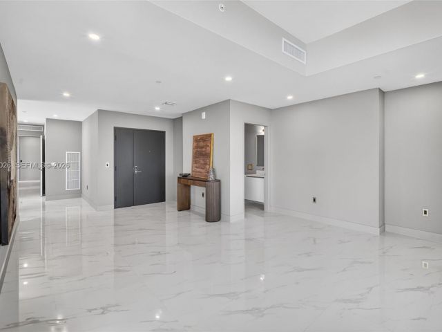 Квартира в аренду номерPH-5904 - фото 7514460