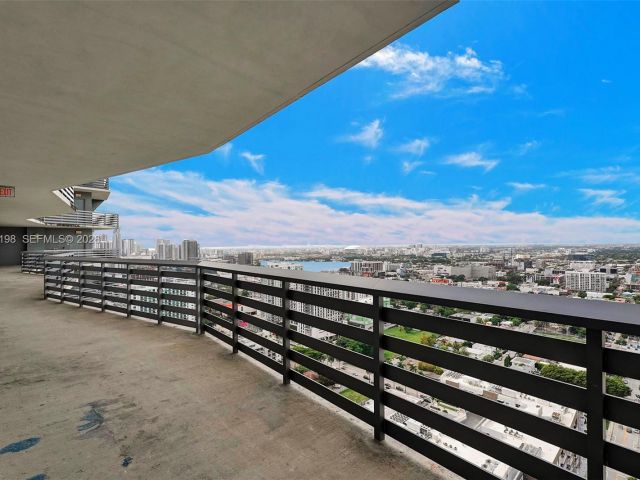 Квартира в аренду номер3403 - фото 7493357