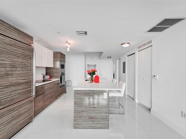 Квартира в аренду номер3403 - фото 7493373