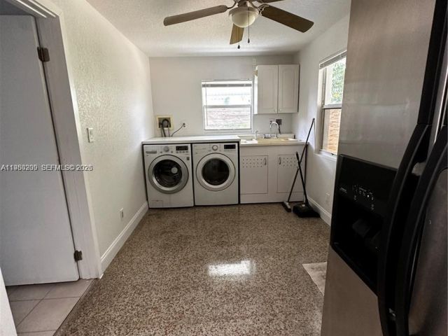 Дом в аренду по адресу 1561 NE 29th St - фото 7478439