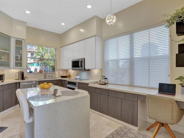 Дом в аренду по адресу 1529 Shoreline Way 1529 - фото 7473432