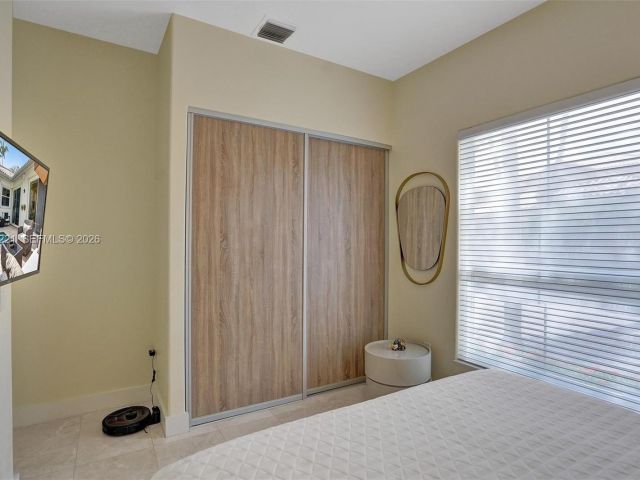 Дом в аренду по адресу 1529 Shoreline Way 1529 - фото 7473442