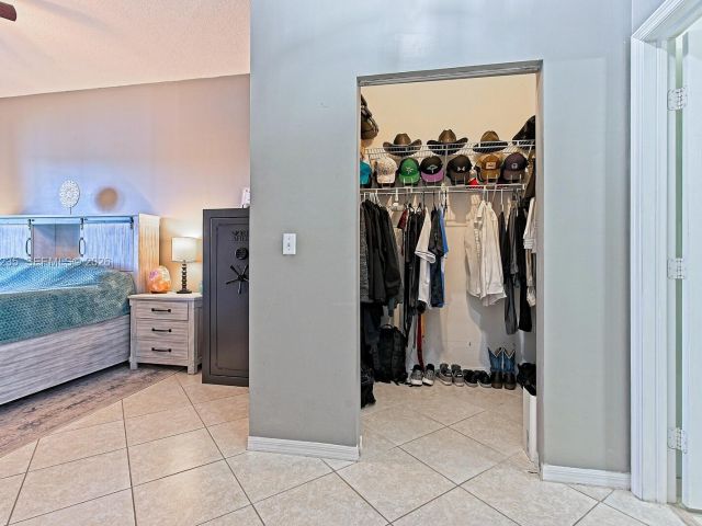 Продажа дома по адресу 1921 SE 16 Ave - фото 7458979