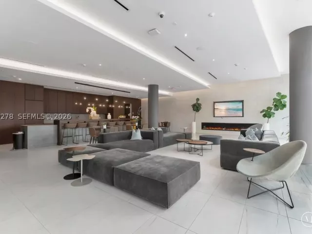 Продажа квартиры #N-1101 - фото 9100407
