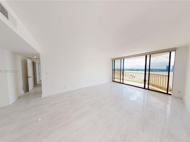 Продажа квартиры #1812 - фото 7487624