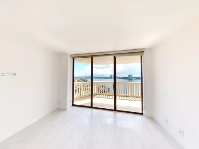 Продажа квартиры #1812 - фото 7487634