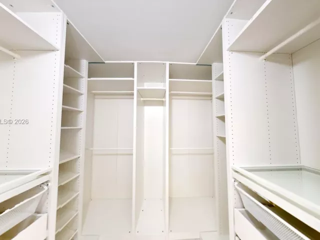 Продажа квартиры #1812 - фото 7487636