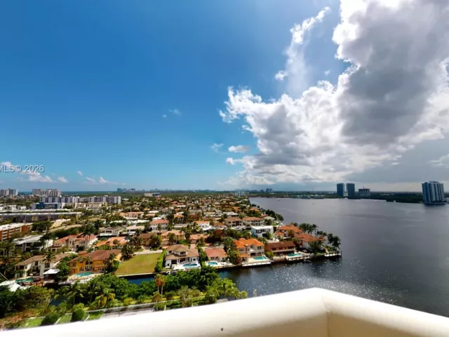 Продажа квартиры #1812 - фото 7487622