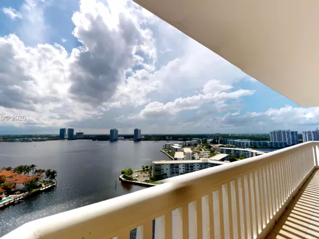 Продажа квартиры #1812 - фото 7487623