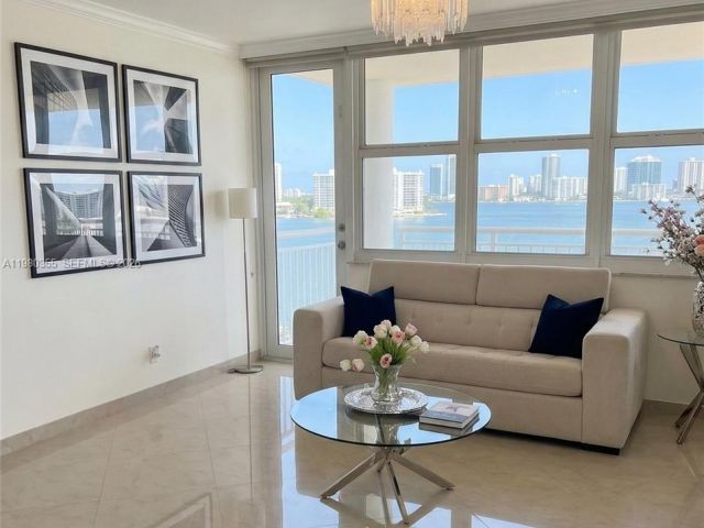 Продажа квартиры #1517 - фото 7497935