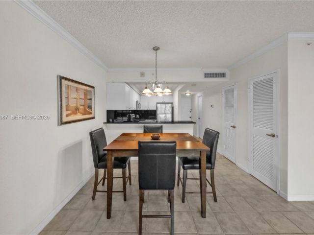 Квартира в аренду номер727(Available April  03) - фото 7477314