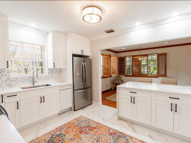 Дом в аренду по адресу 1449 Baracoa Ave - фото 7470964