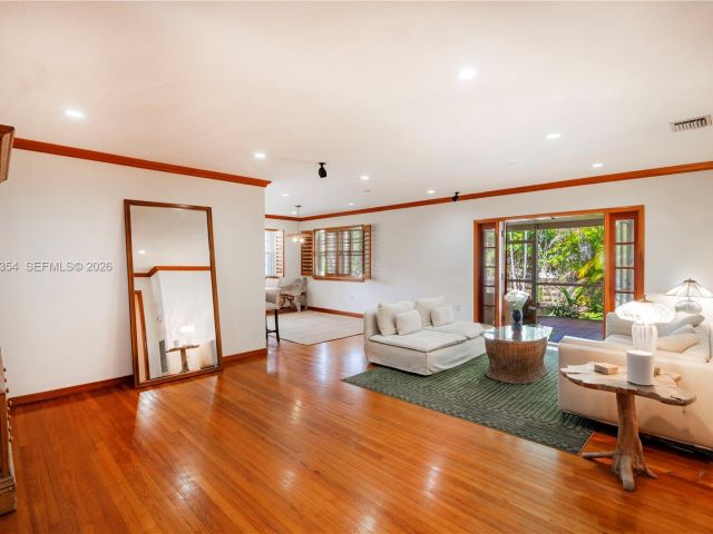 Дом в аренду по адресу 1449 Baracoa Ave - фото 7470966