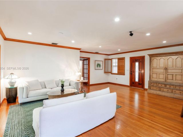 Дом в аренду по адресу 1449 Baracoa Ave - фото 7470968