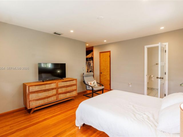 Дом в аренду по адресу 1449 Baracoa Ave - фото 7470973