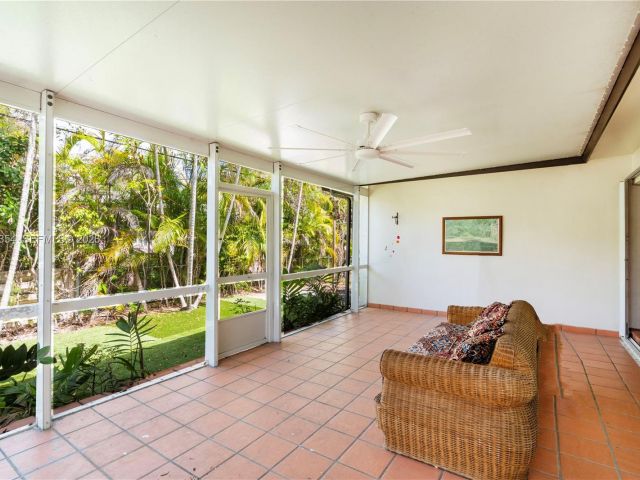 Дом в аренду по адресу 1449 Baracoa Ave - фото 7470979