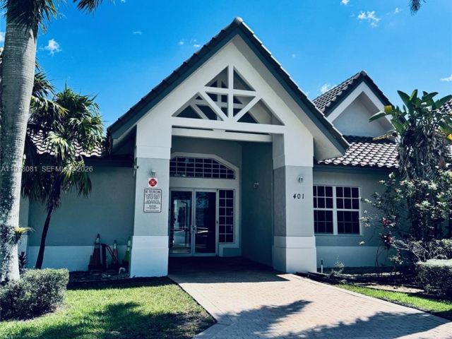 Дом в аренду по адресу 20875 NW 4th St - фото 7454730