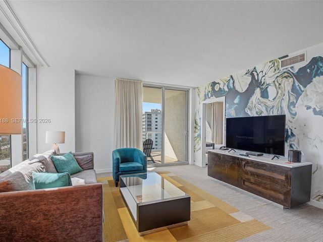 Продажа квартиры # - фото 7495076