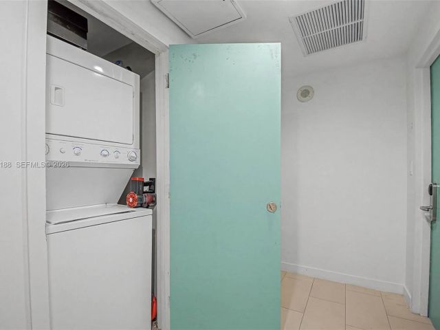 Продажа квартиры # - фото 7495090