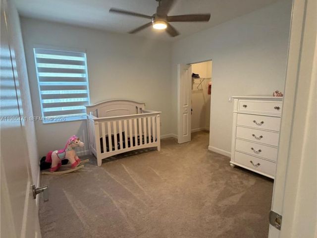 Дом в аренду по адресу 16751 SW 291st Ter 16751 - фото 7459804