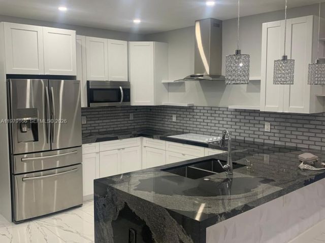 Продажа дома по адресу 1720 NW 110th Ter - фото 7532276