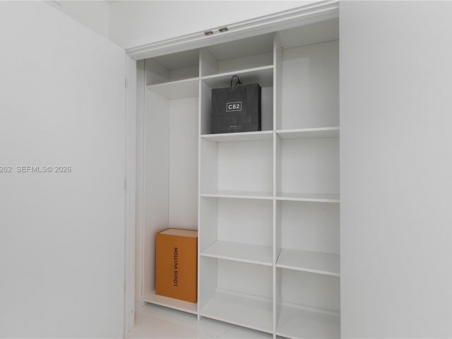 Квартира в аренду номер3402 - фото 7487994