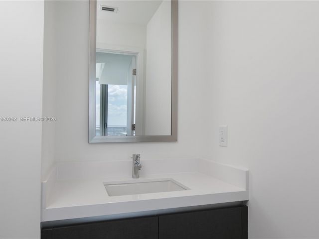 Квартира в аренду номер3402 - фото 7487995